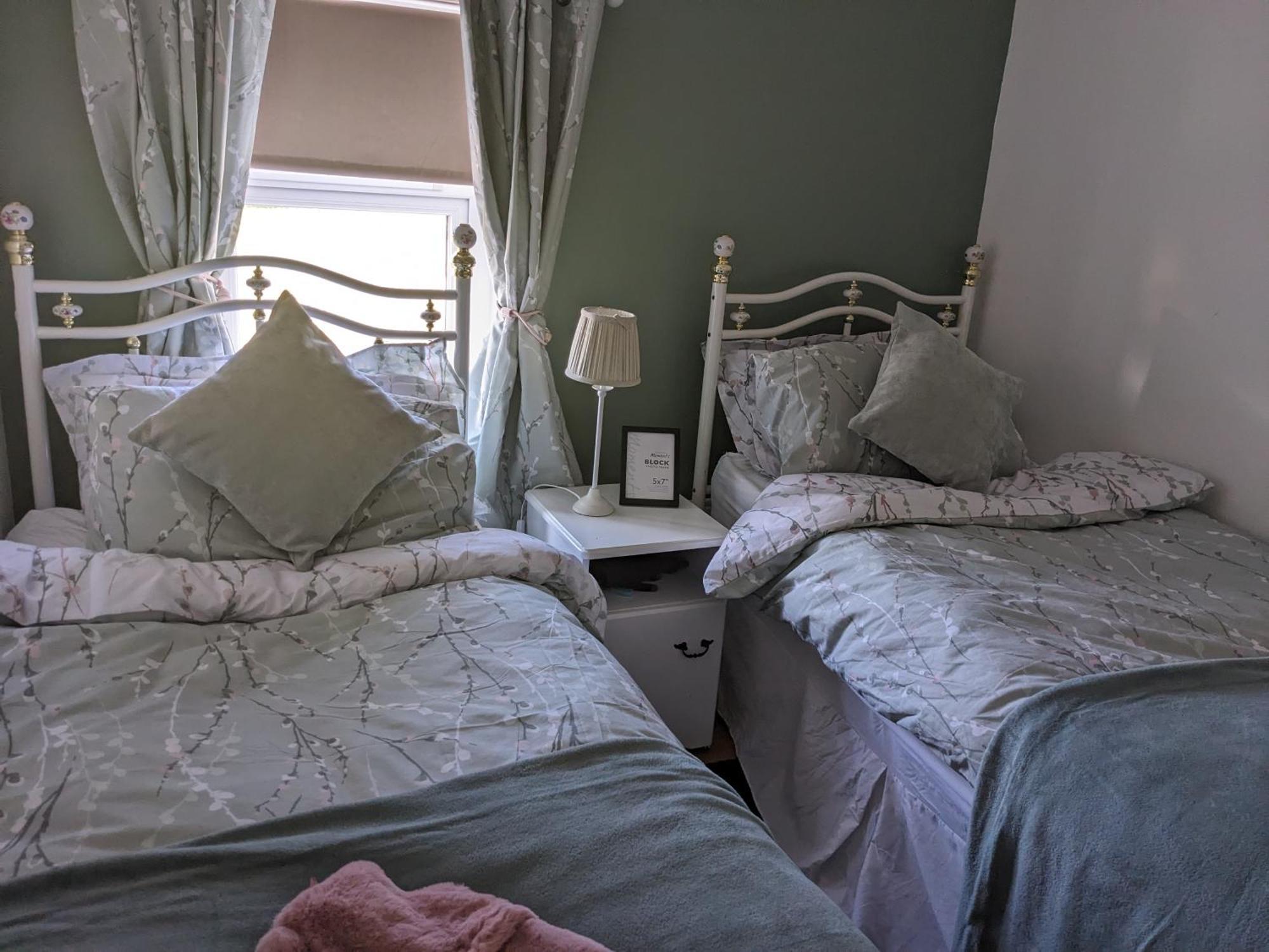 Cosy Cottage With Sea & Mountain Views Carnlough Ngoại thất bức ảnh